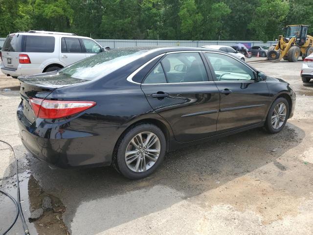 Vin: 4t1bf1fk4hu370986, lot: 57617895, toyota camry le 20173
