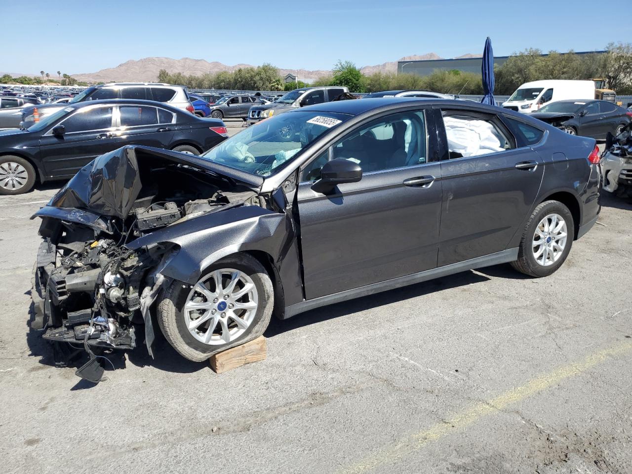 FORD FUSION S
