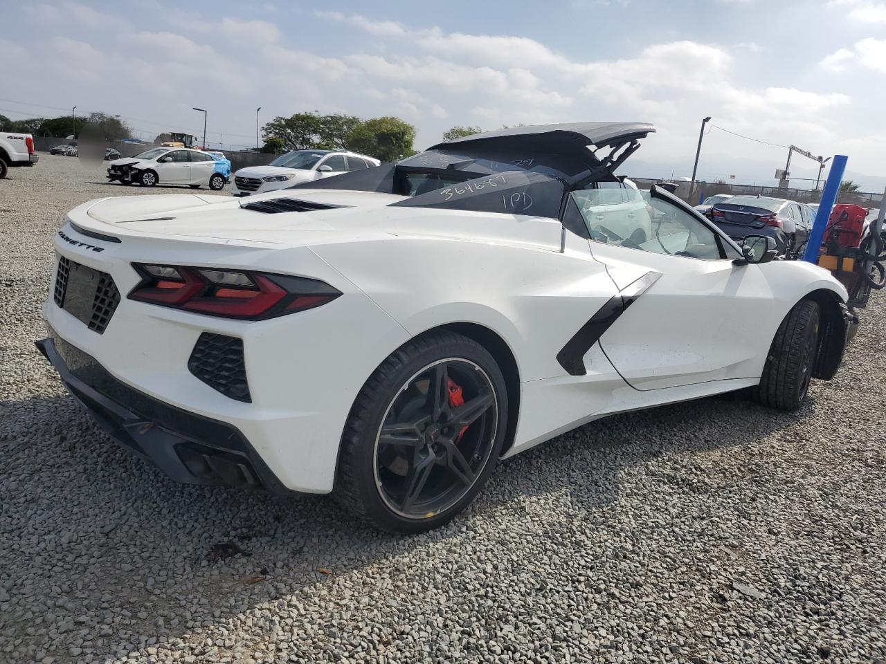 CHEVROLET CORVETTE STINGRAY 1LT