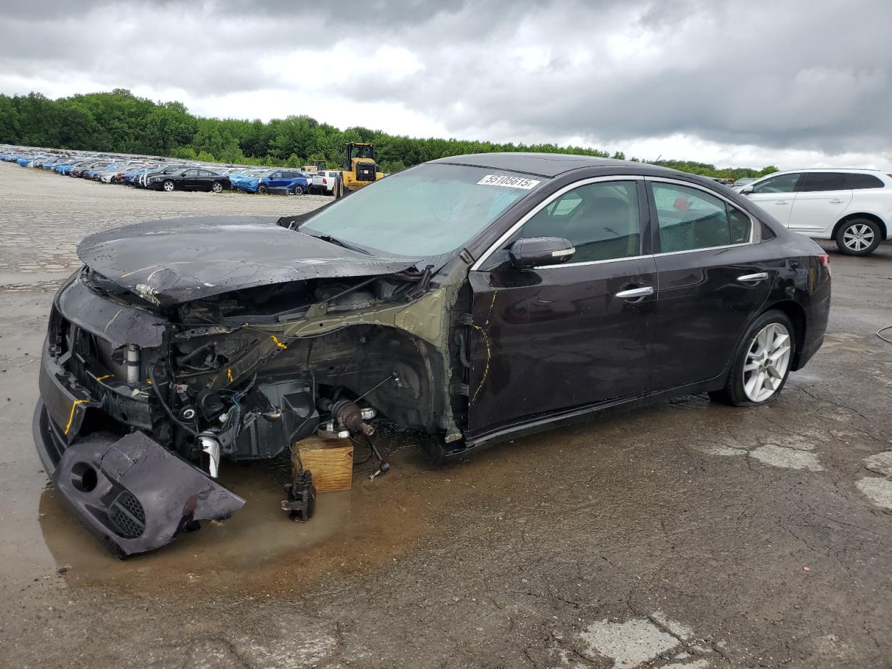 NISSAN MAXIMA S