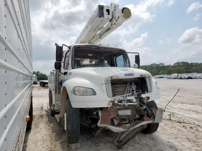 FREIGHTLINER M2 106 MED 2016 white conventi diesel 1FVACXCY9GHHD5550 photo #1