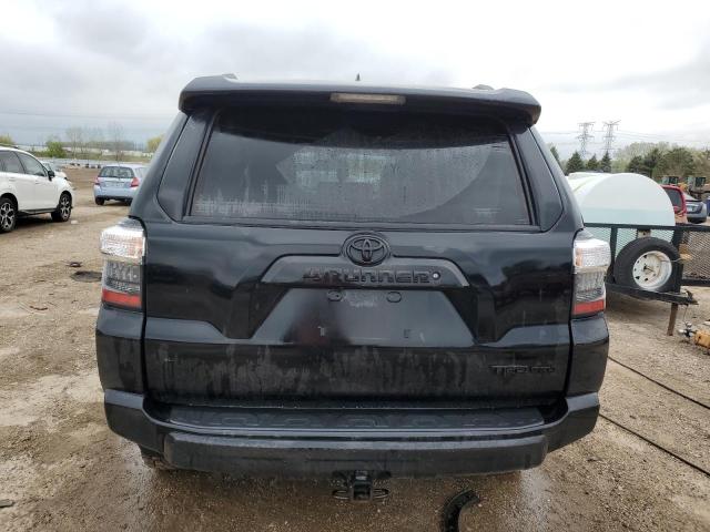 2018 TOYOTA 4RUNNER SR - JTEBU5JR7J5554255