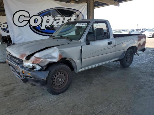 TOYOTA PICKUP 1/2