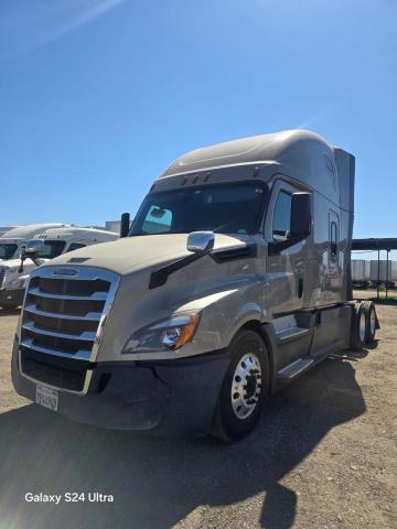 FREIGHTLINER CASCADIA 1 2018 beige  diesel 3AKJHHDR7JSJK9015 photo #3