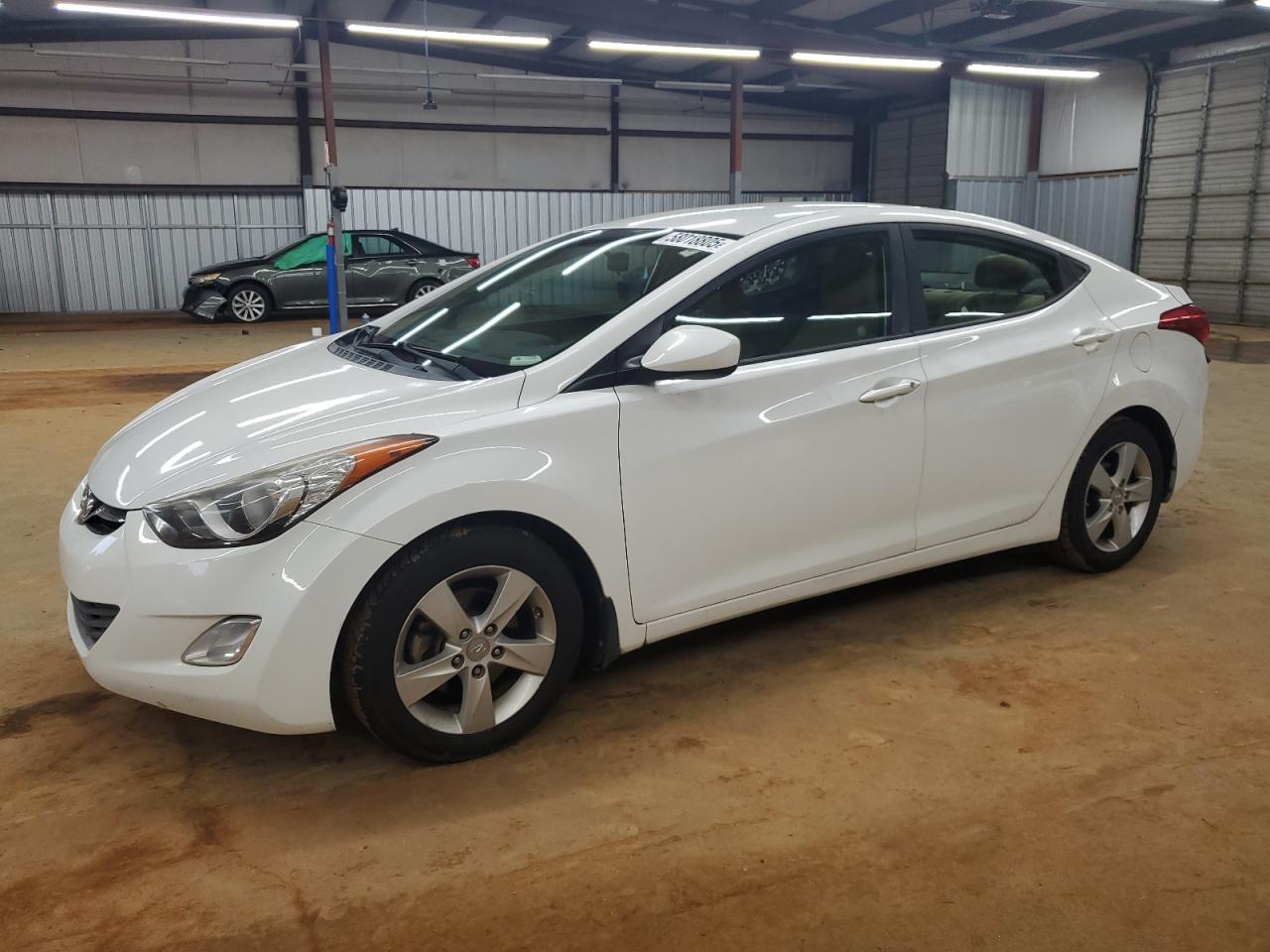 HYUNDAI ELANTRA GLS