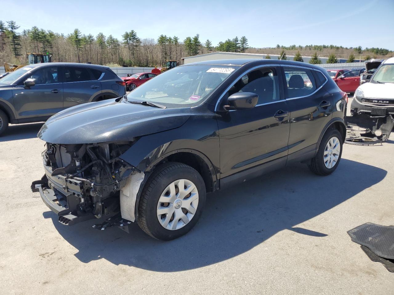 NISSAN ROGUE SPORT S