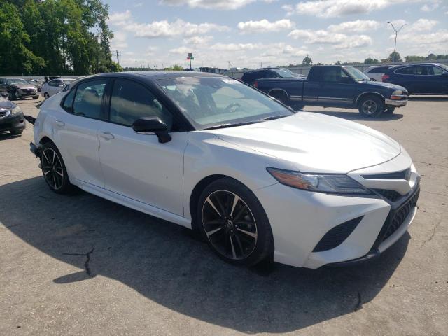 Vin: 4t1b61hkxju023343, lot: 57800845, toyota camry xse 20184
