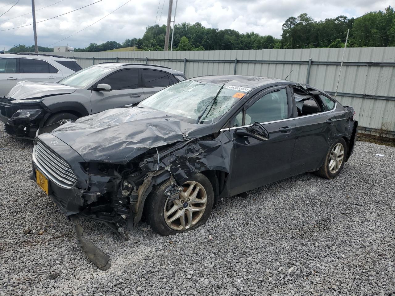 FORD FUSION SE