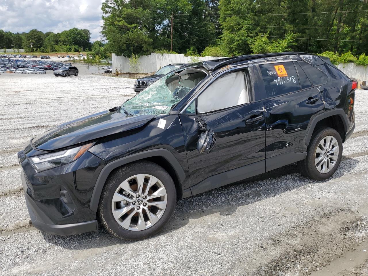 TOYOTA RAV4 XLE PREMIUM
