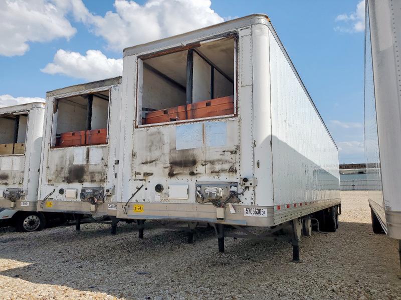 HYTR TRAILER 2014 3H3V482C8ET427035 photo #3