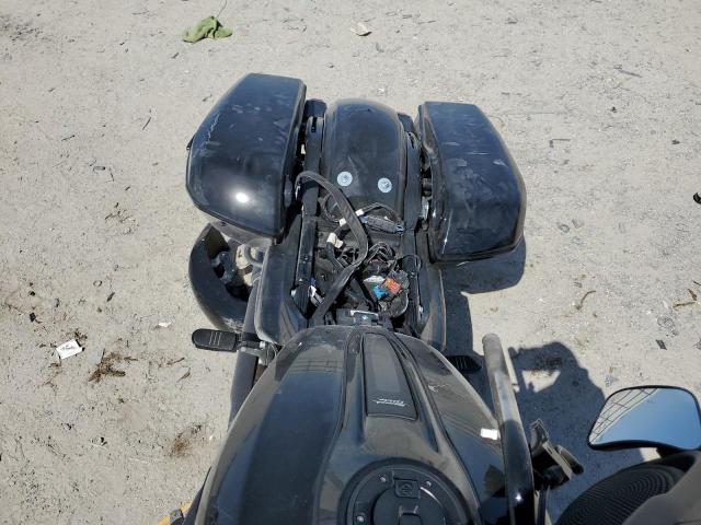 2024 HARLEY-DAVIDSON FLHX 1HD1KB711RB613866