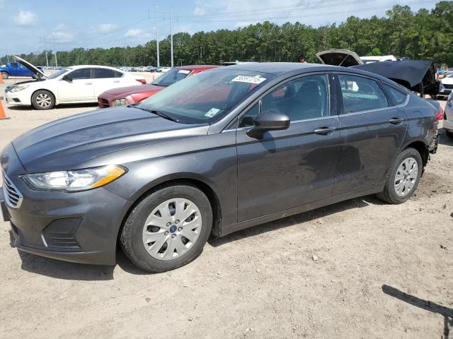 FORD FUSION S