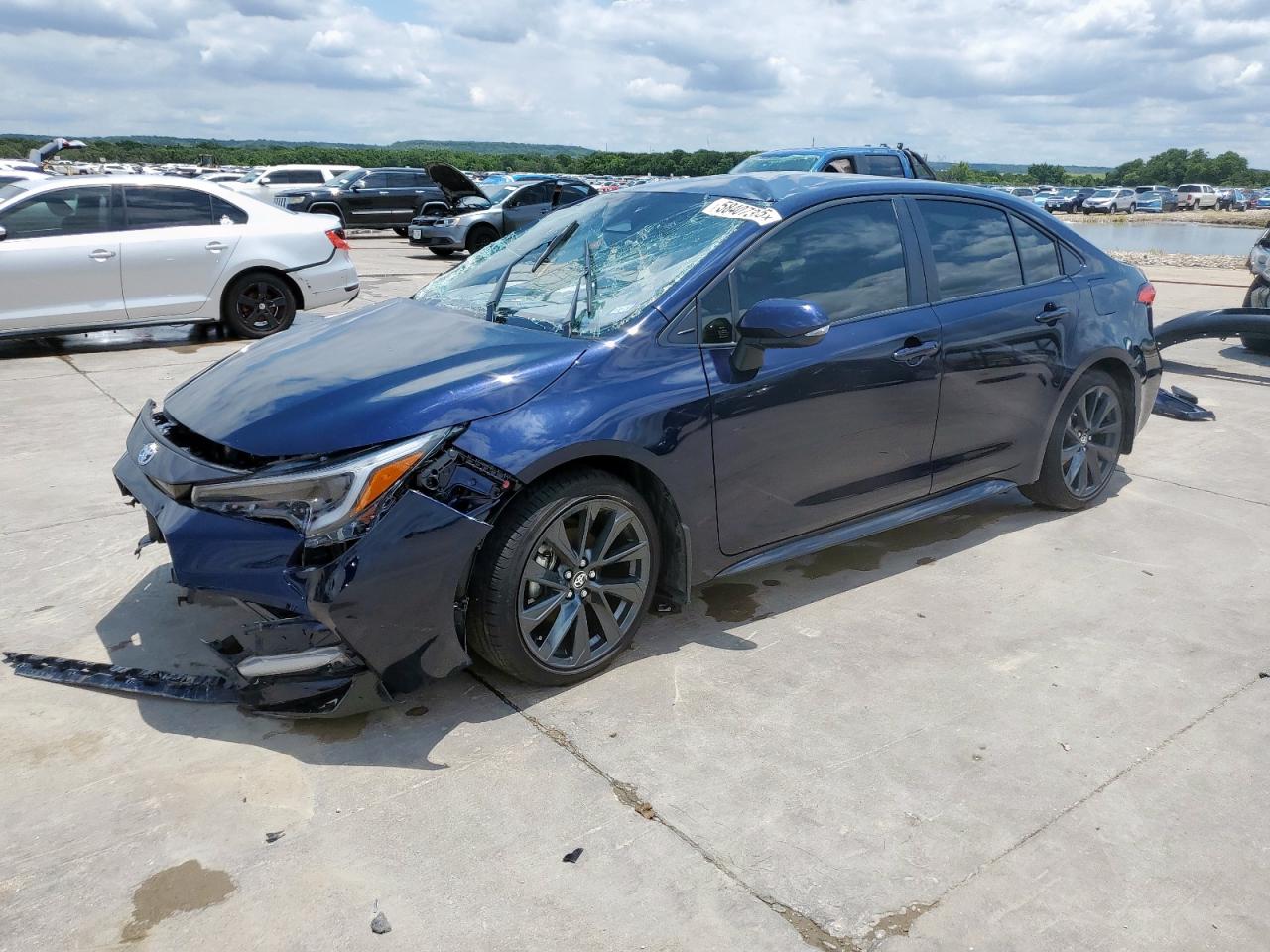 TOYOTA COROLLA LE