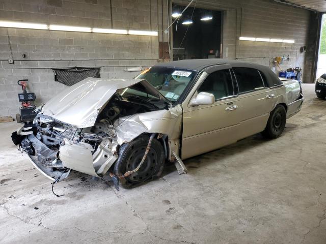 LINCOLN TOWN CAR E