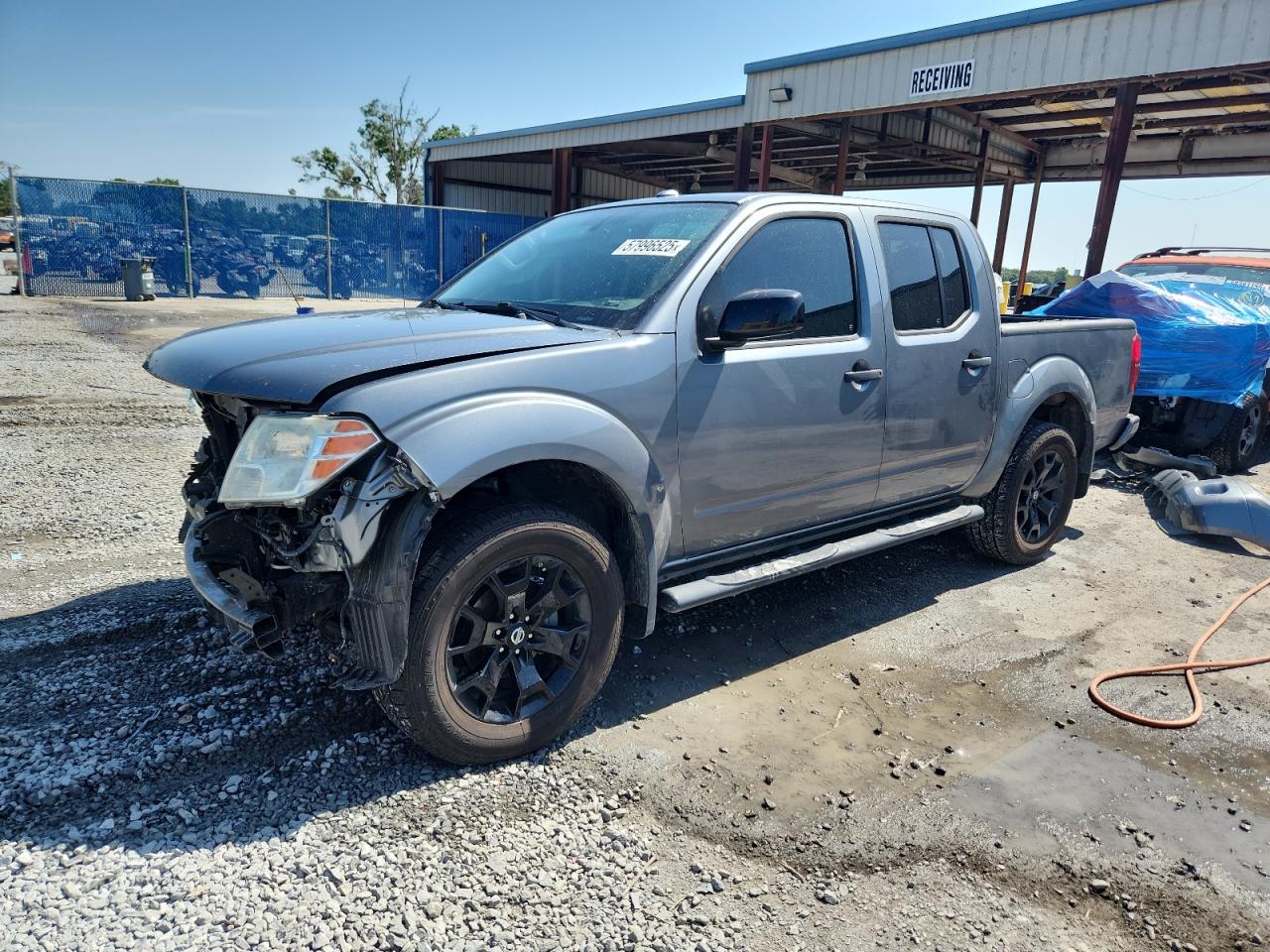 NISSAN FRONTIER S