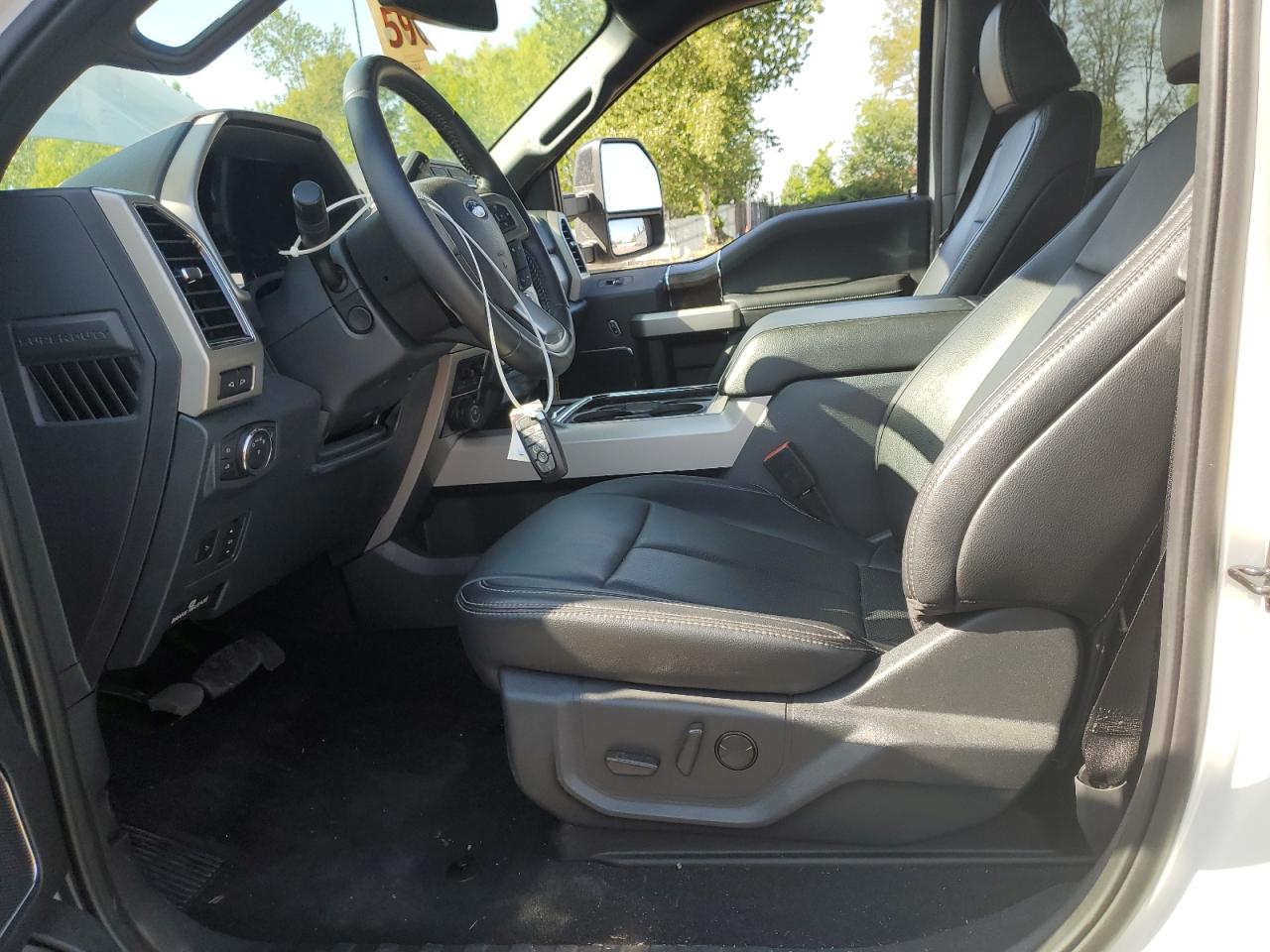 FORD F-350 SUPER DUTY