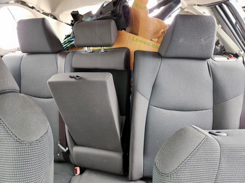 2019 TOYOTA RAV4 LE - JTMH1RFV4KJ001219