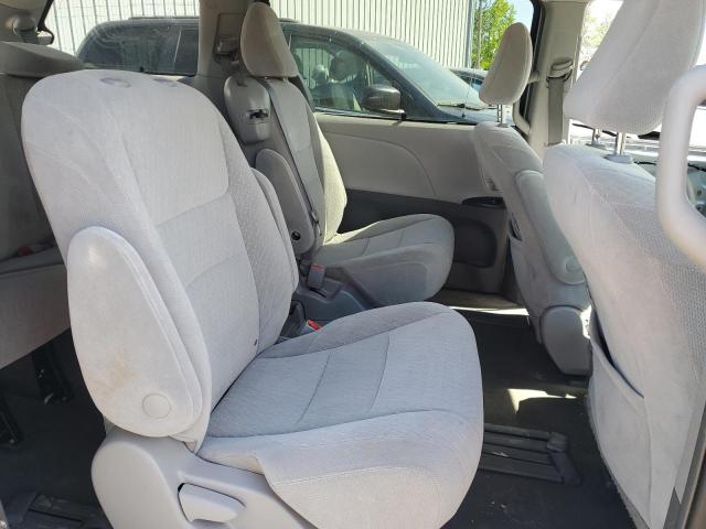 2019 TOYOTA SIENNA LE - 5TDKZ3DC2KS011179