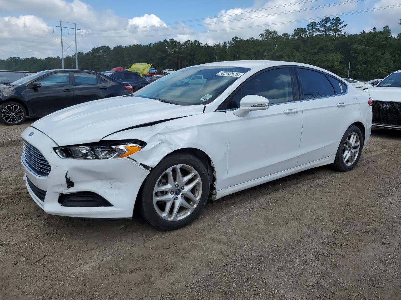 FORD FUSION SE