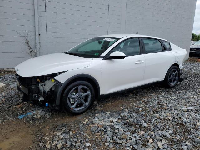 Vin: 3kpft4de5se121809, lot: 57056105, kia k4 lx lx 2025 img_1