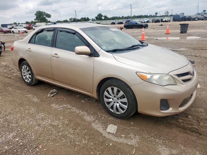 Vin: 2t1bu4ee0cc765809, lot: 58622195, toyota corolla base 20124