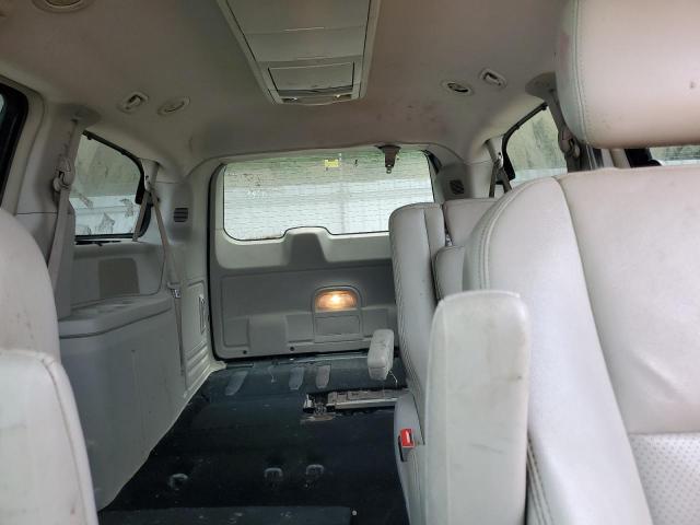2013 CHRYSLER TOWN & COU - 2C4RC1CG7DR510385