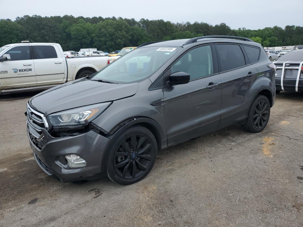 FORD ESCAPE SE
