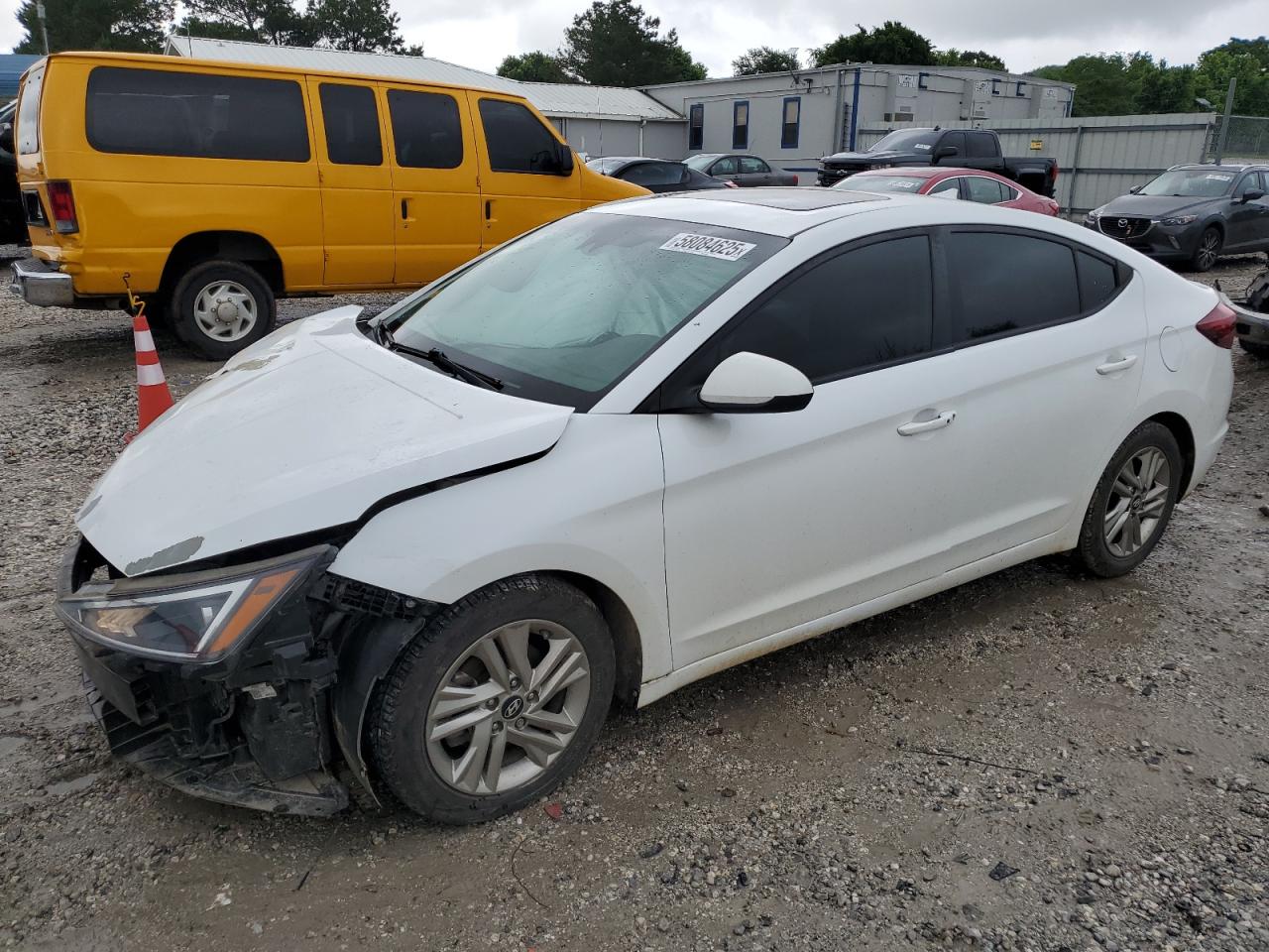 HYUNDAI ELANTRA SEL