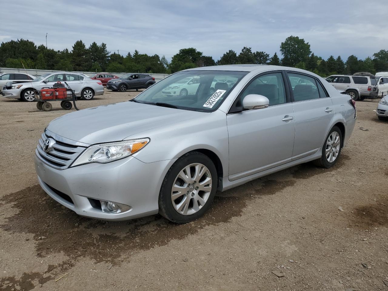 TOYOTA AVALON BASE