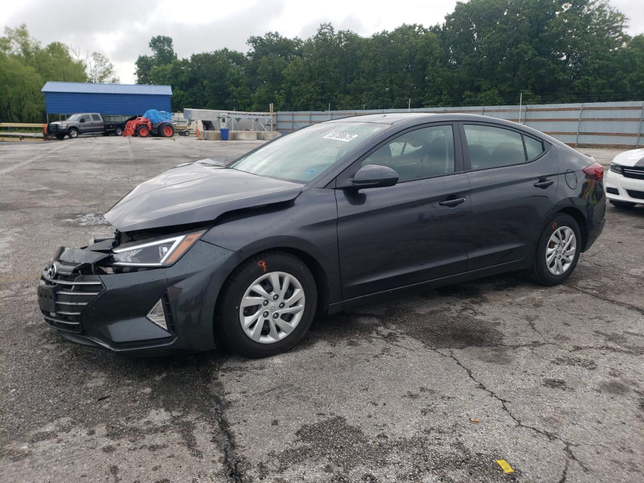 HYUNDAI ELANTRA SE