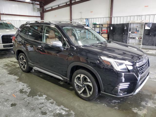 Vin: jf2skarc1ph448072, lot: 56158665, subaru forester touring 20234