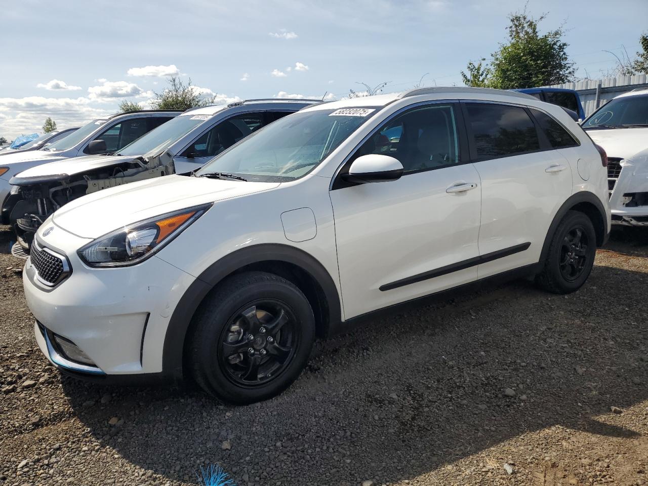 KIA NIRO LX