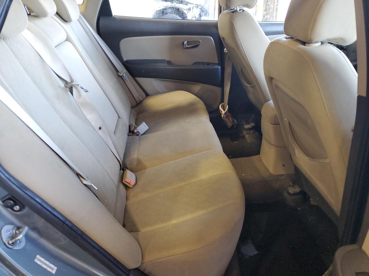 HYUNDAI ELANTRA BLUE