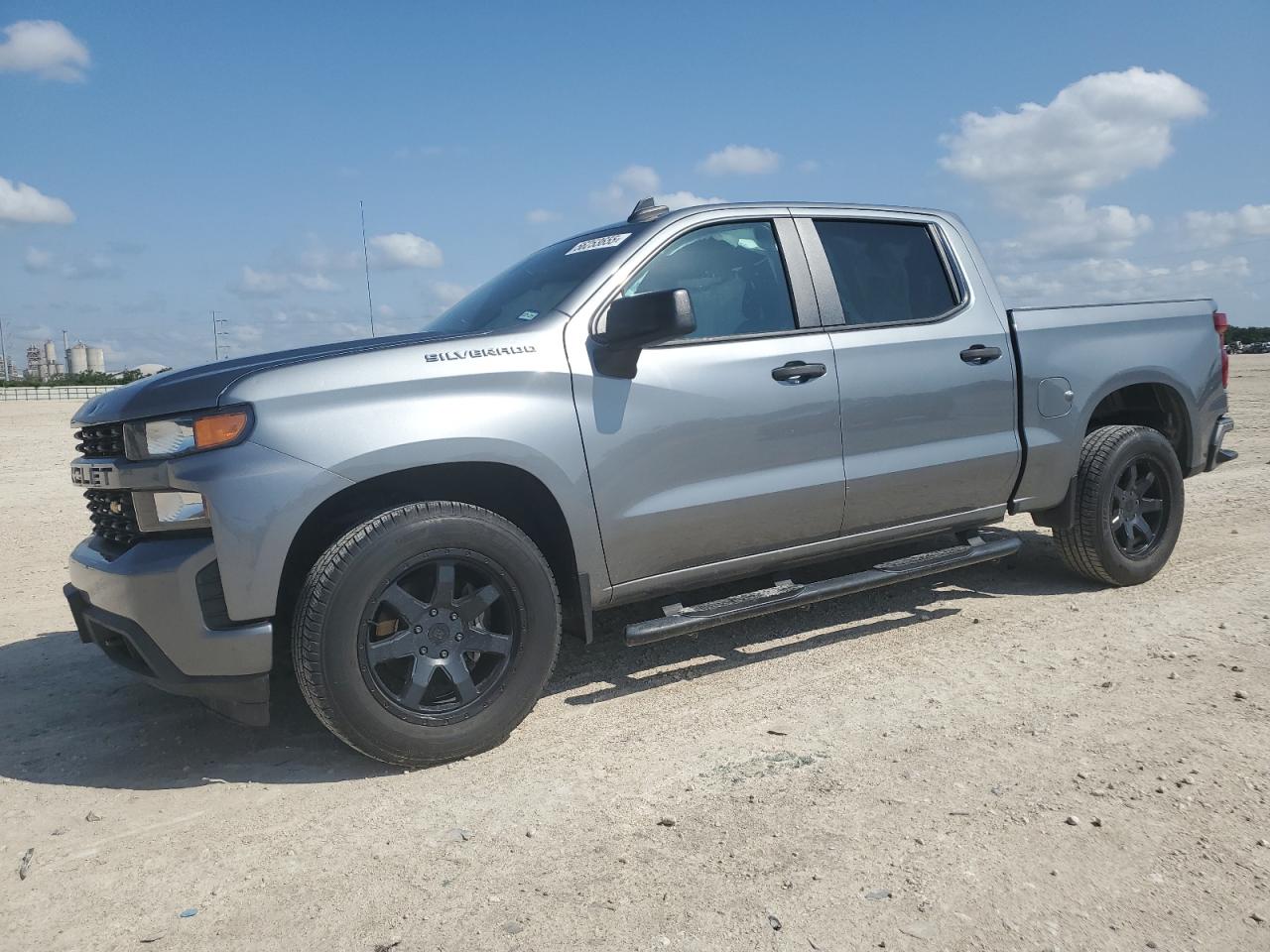 CHEVROLET SILVERADO C1500 CUSTOM