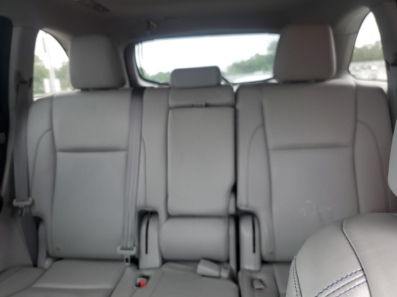 Toyota Highlander 2015