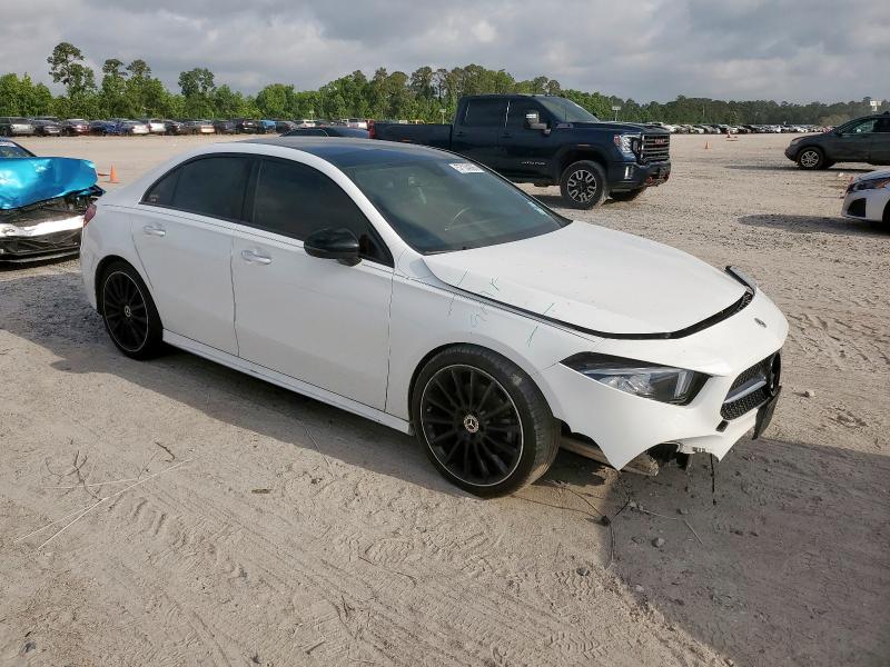 Vin: w1k3g4eb9mj273065, lot: 57104385, mercedes-benz a-class 220 20214