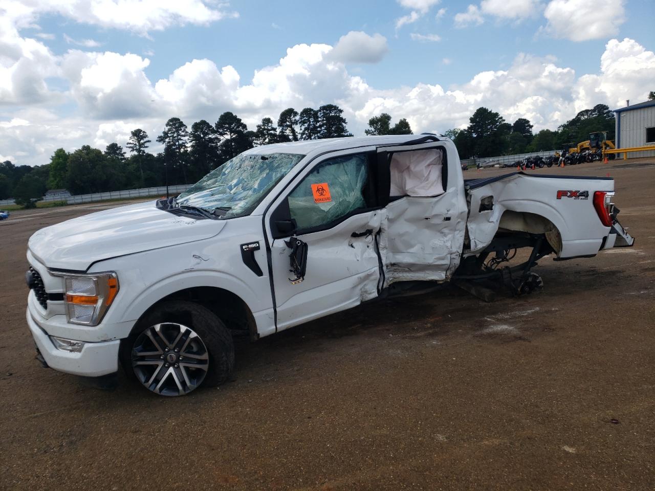 FORD F-150 SUPERCREW