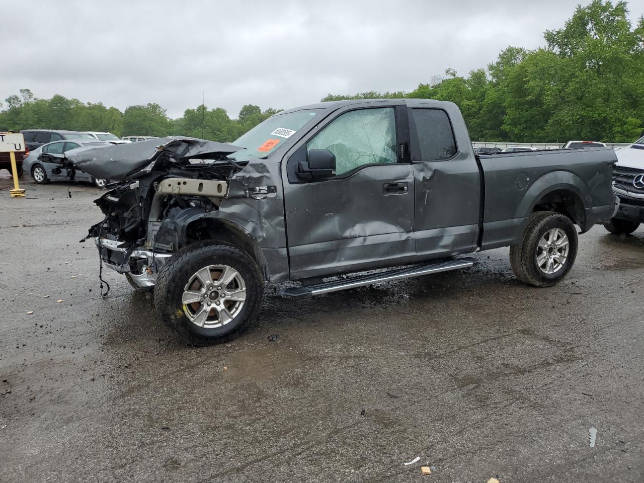 FORD F-150 SUPER CAB