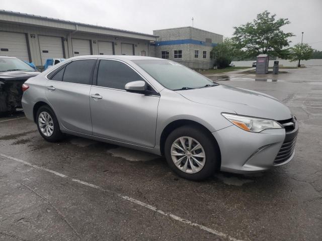 Vin: 4t4bf1fk7gr583533, lot: 55609315, toyota camry le 20164