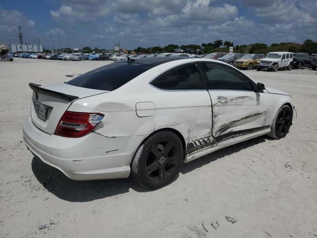 Vin: wddgj4hb5eg197566, lot: 53787975, mercedes-benz c-class 250 20143