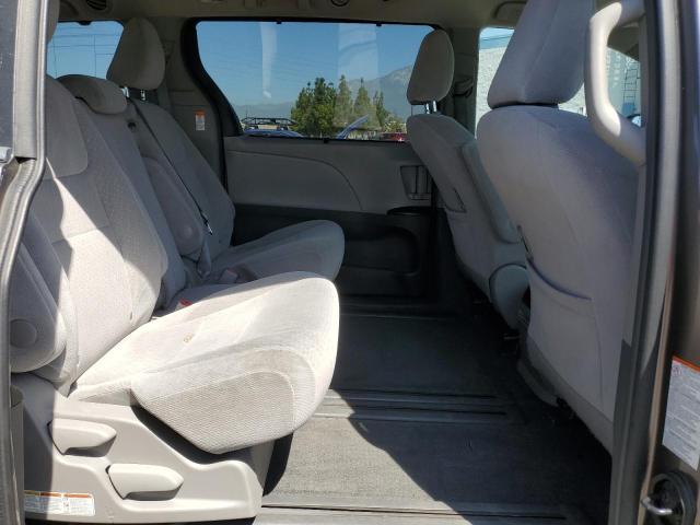 2016 TOYOTA SIENNA LE 5TDKK3DC3GS758270