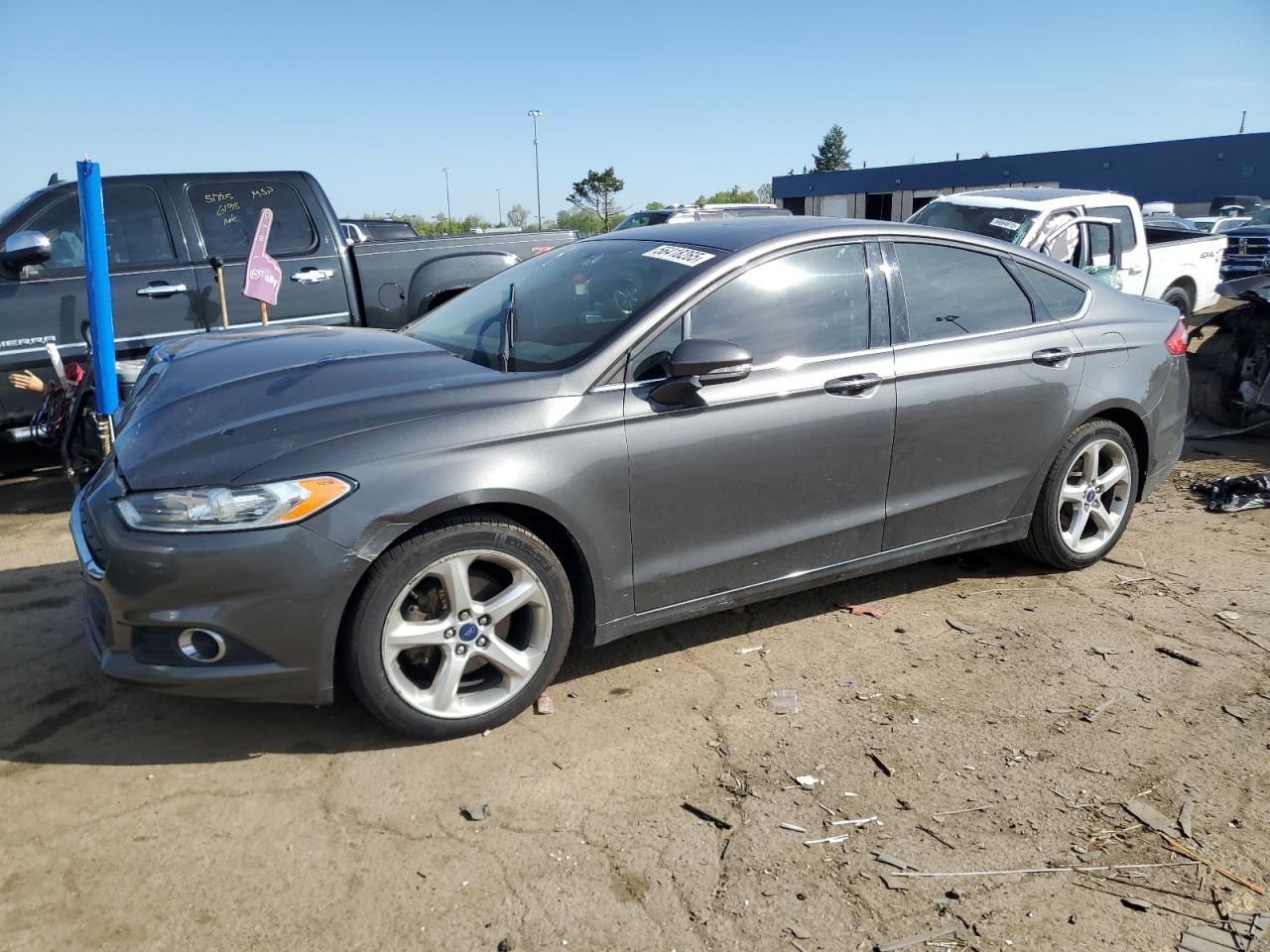 FORD FUSION SE