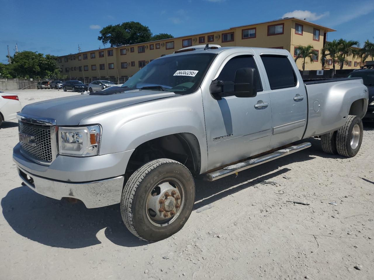 GMC SIERRA K3500 SLT
