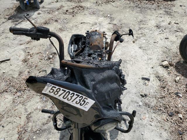 2011 HARLEY-DAVIDSON FLHX 1HD1KBM16BB675113