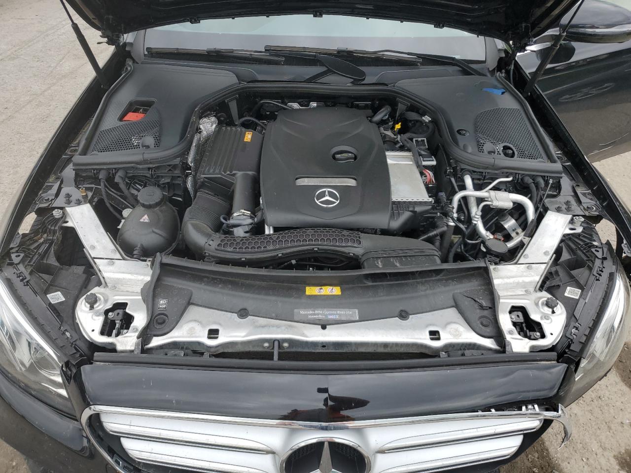 MERCEDES-BENZ E-CLASS 300 4MATIC