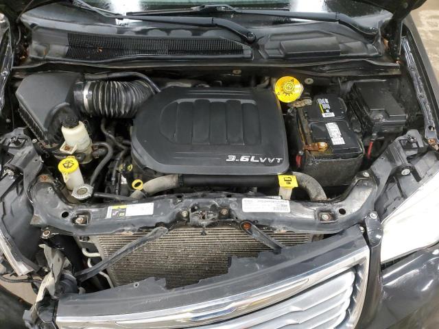 2016 CHRYSLER TOWN & COU 2C4RC1BG0GR147921