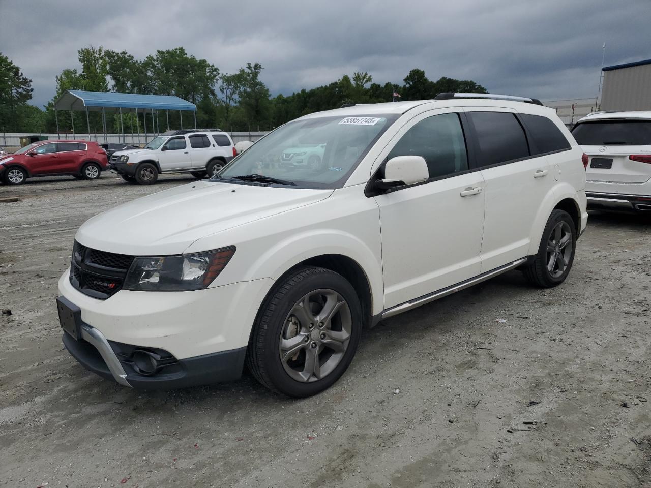 DODGE JOURNEY CROSSROAD