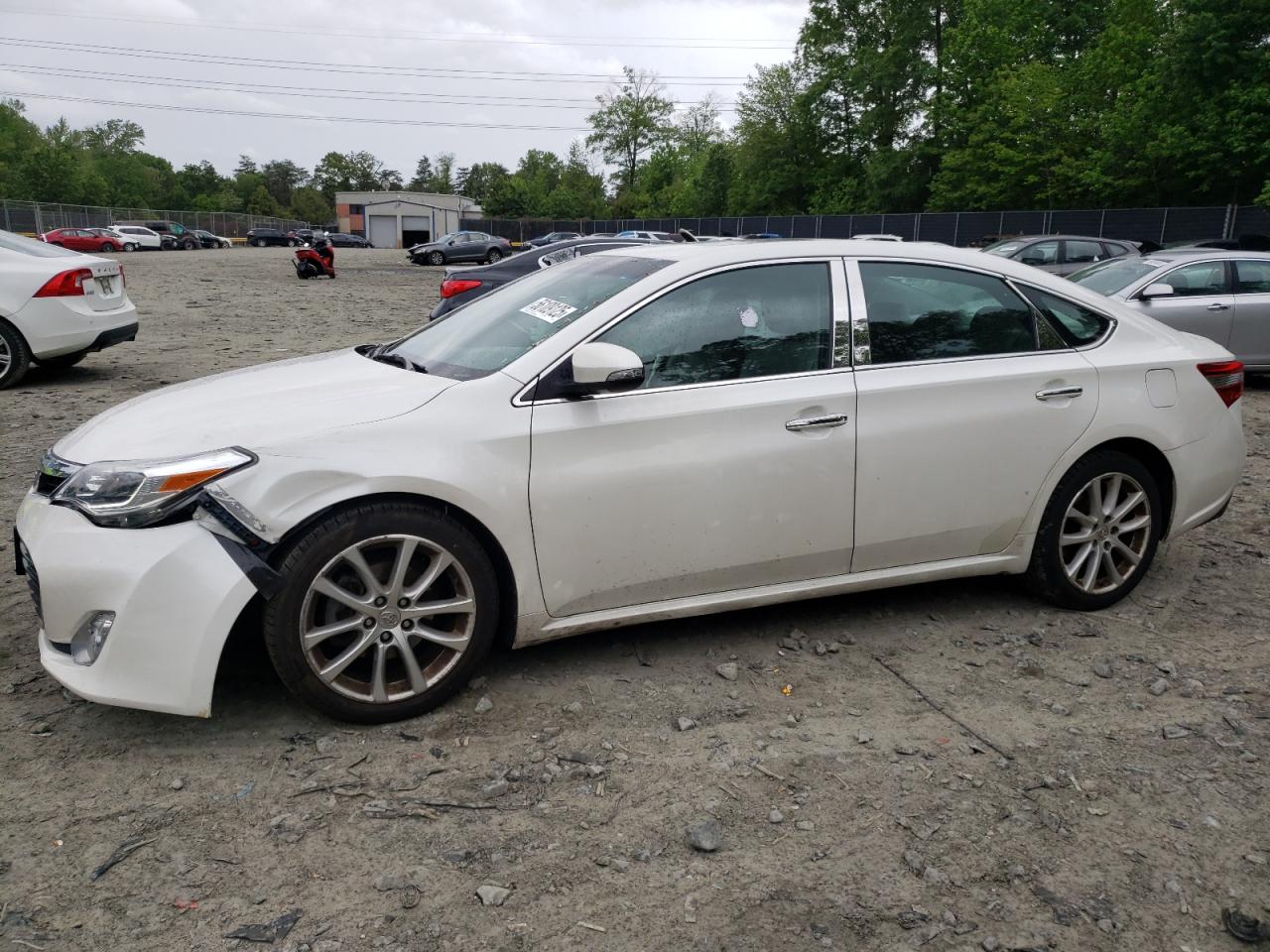 TOYOTA AVALON BASE