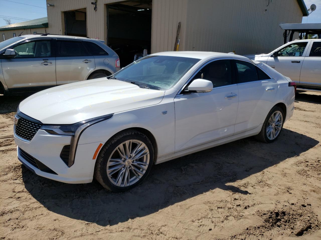 CADILLAC CT4 PREMIUM LUXURY