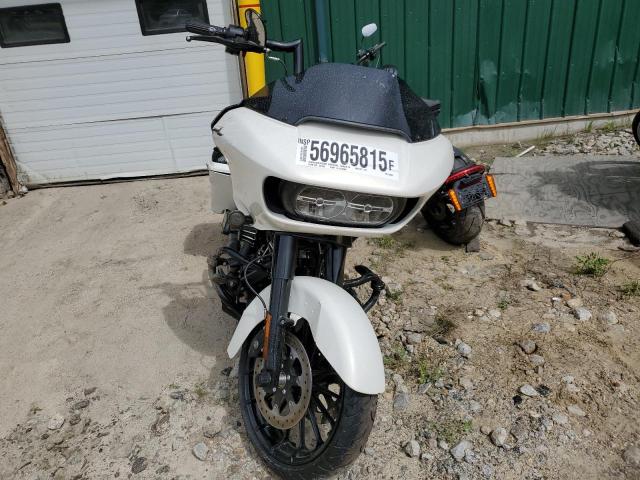 2018 HARLEY-DAVIDSON FLTRXS ROA 1HD1KTC13JB638025